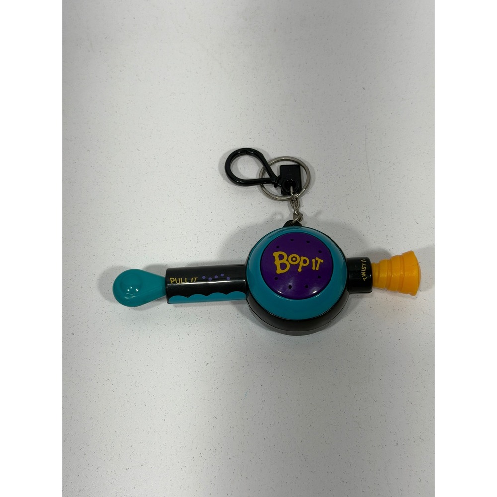 Vintage 2000 Hasbro Bop It Keychain Basic Fun Mini Handheld Electronic Game Teal